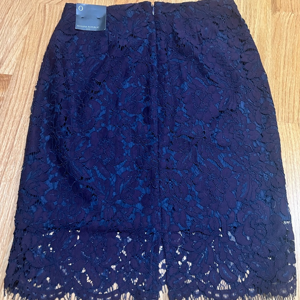 NWT Banana Republic Lace Pencil Skirt